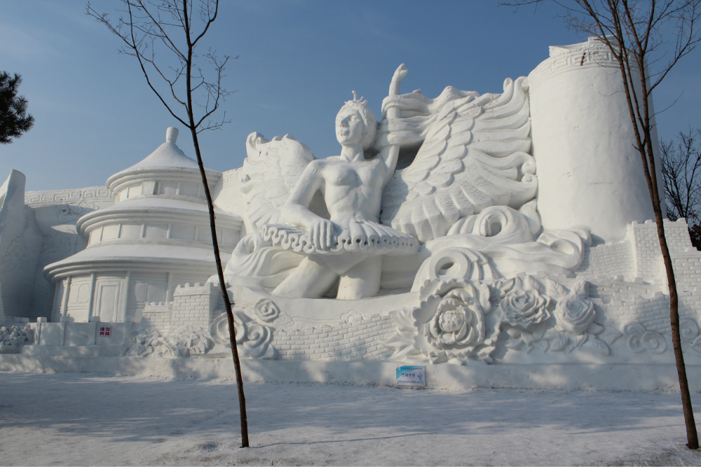 من أقصى الجنوب إلى أقصى الشمال - Spring Festival Harbin Snow Hot Spring Yab...