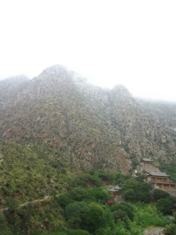 Долинах прокат. Gaoligong Mountain.
